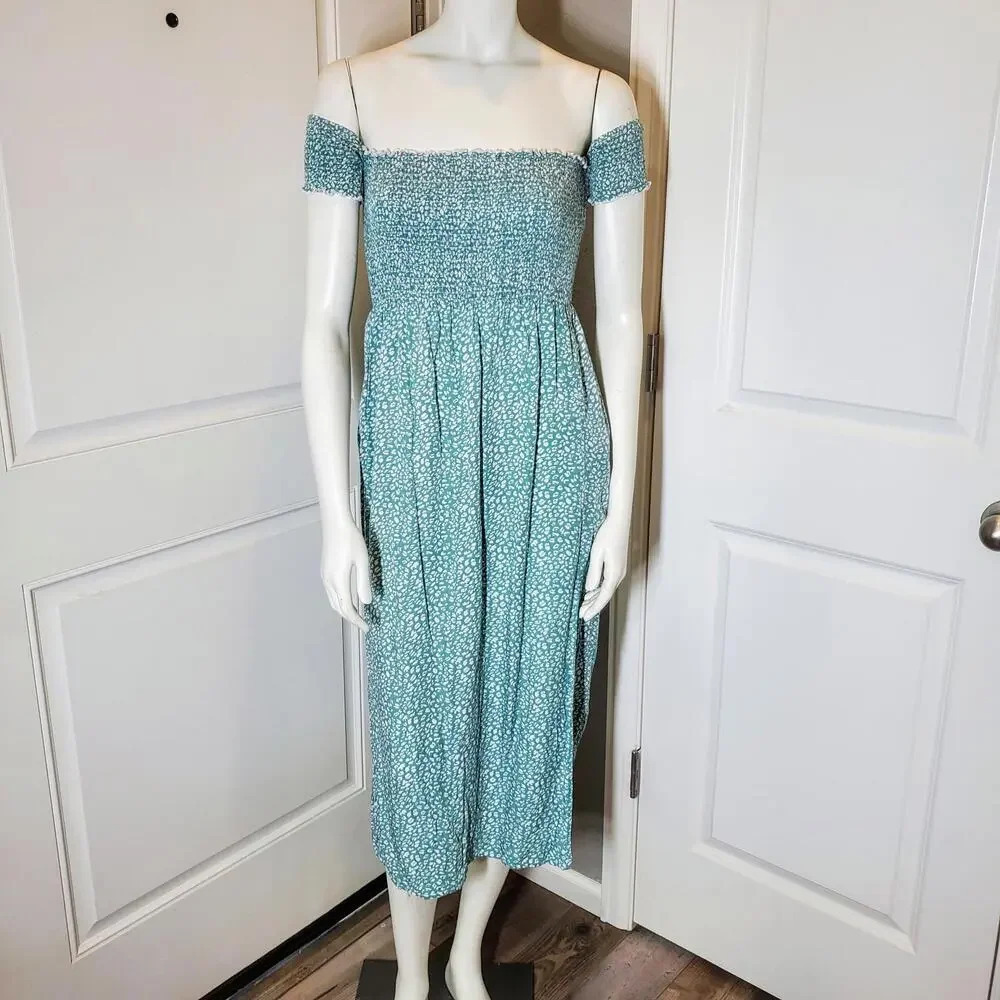 IJOAH Sage Green Floral Off Shoulder Midi Dress Women's Size Medium EUC